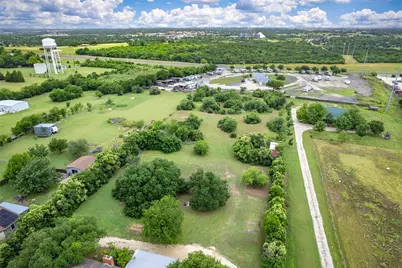 1405 Southwood Hills Drive, Taylor, TX 76574 - Photo 35