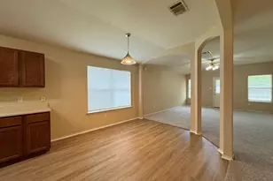 209 Katy B Ln, Bastrop, TX 78602 - Photo 11