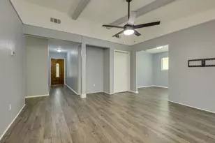 10405 Quail Ridge Dr, Austin, TX 78758 - Photo 13