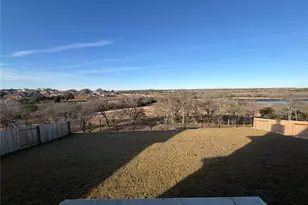 306 Yaklin Dr, Liberty Hill, TX 78642 - Photo 33