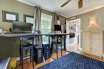 809 E 44th Street, Austin, TX 78751 - Photo 31