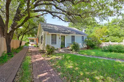 809 E 44th Street, Austin, TX 78751 - Photo 5