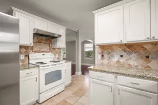 1011 Kenneys Way, Round Rock, TX 78665 - Photo 11
