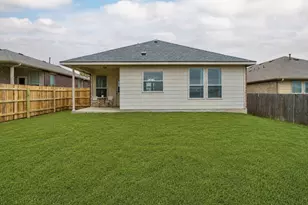 176 Willow Leaf Ln, Buda, TX 78610 - Photo 25