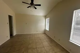 6004 Parkwood Dr, Austin, TX 78735 - Photo 9