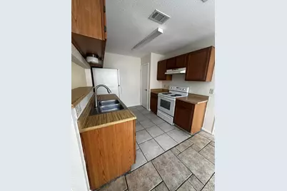 6004 Parkwood Drive #B, Austin, TX 78735 - Photo 7