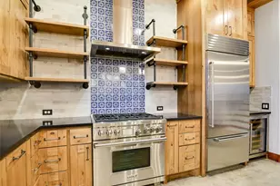 910 Plant Lady Ln, Dripping Springs, TX 78620 - Photo 9