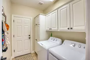 219 The Hills Dr, Austin, TX 78738 - Photo 19