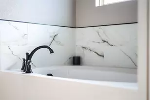 2502 Truman Dr, Lago Vista, TX 78645 - Photo 25