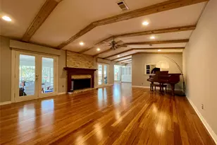 1706 Windoak Dr, Austin, TX 78741 - Photo 5