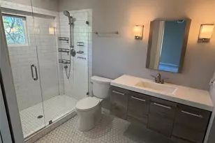 1706 Windoak Dr, Austin, TX 78741 - Photo 21