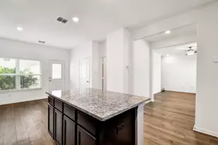 10859 Emerick St, San Antonio, TX 78252 - Photo 11