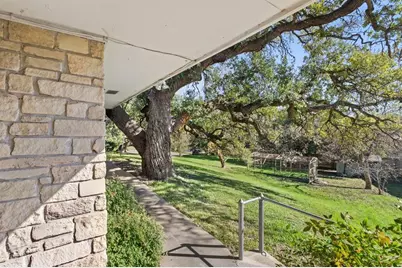 601 Sandringham Circle, Austin, TX 78704 - Photo 11