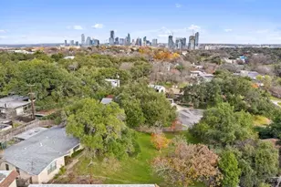 601 Sandringham Cir, Austin, TX 78704 - Photo 39