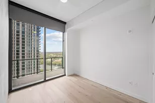 610 Davis St, Austin, TX 78701 - Photo 15