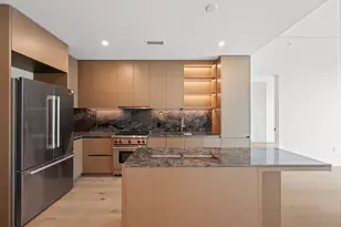 610 Davis St, Austin, TX 78701 - Photo 1