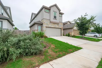 12612 Penguin Path, Manor, TX 78653 - Photo 3