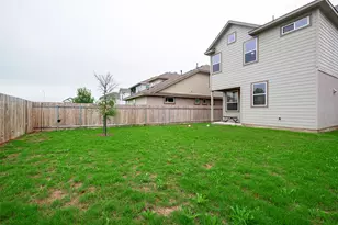 12612 Penguin Path, Manor, TX 78653 - Photo 31
