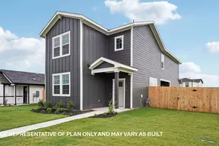373 San Juan Trl, Bastrop, TX 78602 - Photo 3