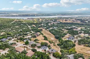 3808 Capitol Ave, Lago Vista, TX 78645 - Photo 31