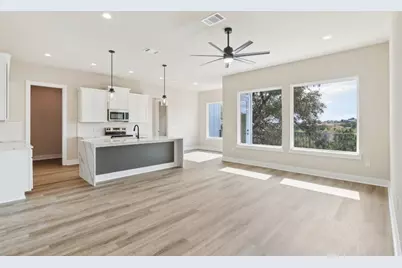 3808 Capitol Avenue, Lago Vista, TX 78645 - Photo 7