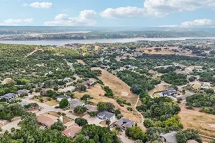 3808 Capitol Ave, Lago Vista, TX 78645 - Photo 31