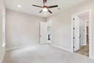 3808 Capitol Ave, Lago Vista, TX 78645 - Photo 17