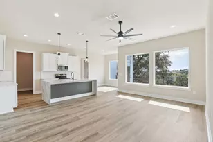 3808 Capitol Ave, Lago Vista, TX 78645 - Photo 7