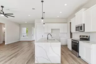 3808 Capitol Ave, Lago Vista, TX 78645 - Photo 11