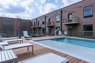 1800 E 4th St, Austin, TX 78702 - Photo 3