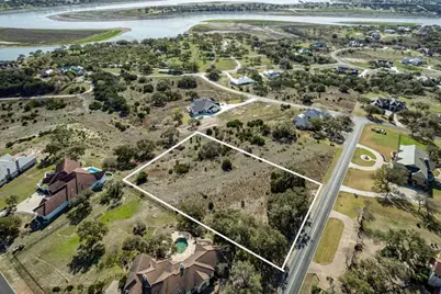 1281 Mystic Parkway, Spring Branch, TX 78070 - Photo 3