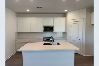 408 Quail Convey Drive, Jarrell, TX 76537 - Photo 3