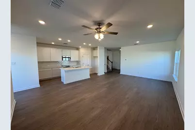 408 Quail Convey Drive, Jarrell, TX 76537 - Photo 5