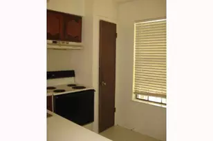 12407 Tree Line Dr, Austin, TX 78729 - Photo 5