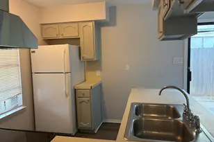 12407 Tree Line Dr, Austin, TX 78729 - Photo 9
