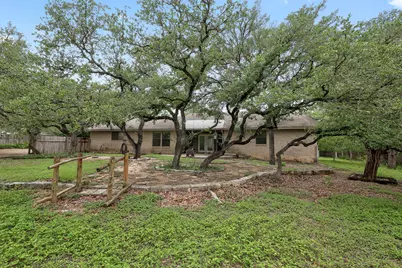 12403 Shady Acres Drive, Buda, TX 78610 - Photo 29