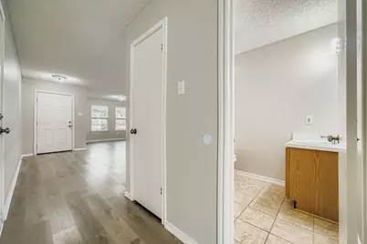 2100 Coachlamp Drive, Cedar Park, TX 78613 - Photo 15