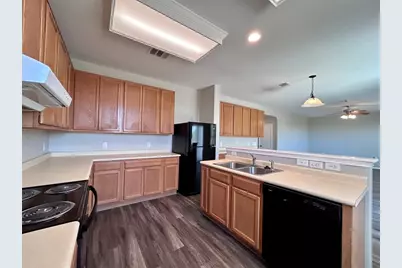 8916 Ipswich Bay Drive, Austin, TX 78747 - Photo 13