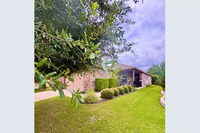 437 Holiday Creek Lane Lane, Georgetown, TX 78633 - Photo 1