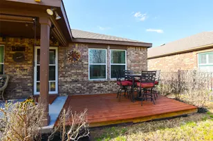 437 Holiday Creek Ln Ln, Georgetown, TX 78633 - Photo 11
