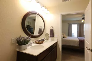 437 Holiday Creek Ln Ln, Georgetown, TX 78633 - Photo 21