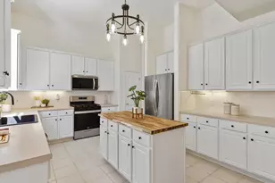 501 River Down Rd, Georgetown, TX 78628 - Photo 9