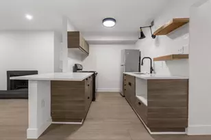 505 W 7th St, Austin, TX 78701 - Photo 7