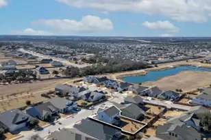 109 White Sage Ln, Liberty Hill, TX 78642 - Photo 39