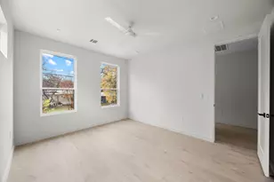 1709 Maple Ave, Austin, TX 78702 - Photo 19