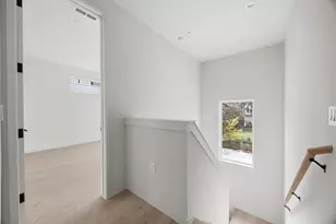 1709 Maple Ave, Austin, TX 78702 - Photo 17