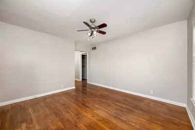 1300 Harriet Court, Austin, TX 78756 - Photo 13