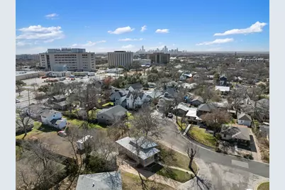 1300 Harriet Court, Austin, TX 78756 - Photo 33