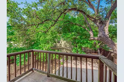 1159 Navasota St, Austin, TX 78702 - Photo 15
