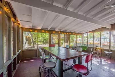 1159 Navasota St, Austin, TX 78702 - Photo 25